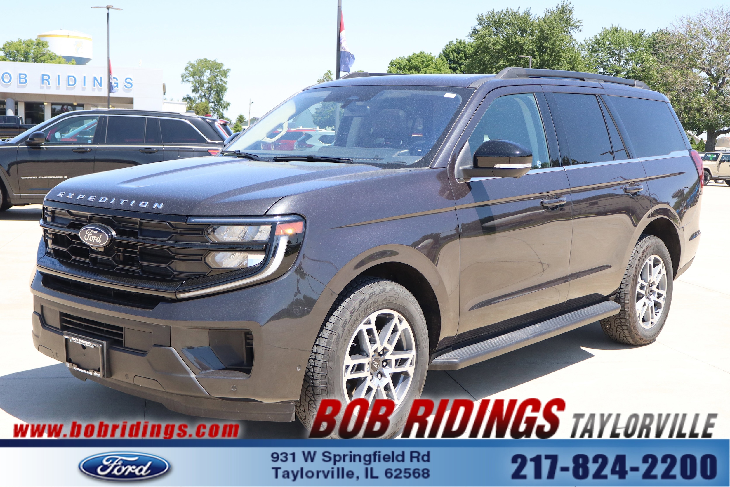 2025 Ford Expedition Active 4x4's photo
