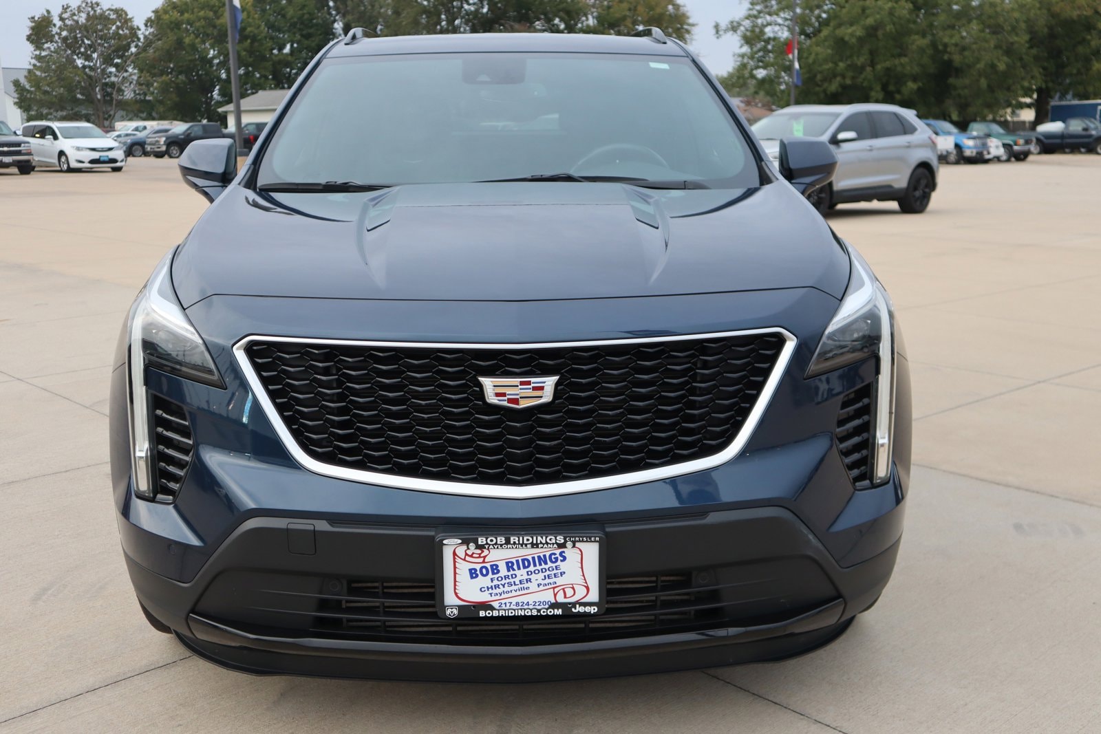 Used 2019 Cadillac XT4 Sport with VIN 1GYFZFR45KF111372 for sale in Taylorville, IL