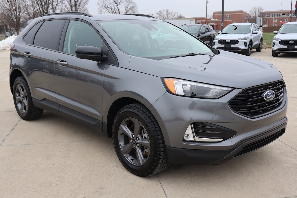 Used 2024 Ford Edge SEL SUV