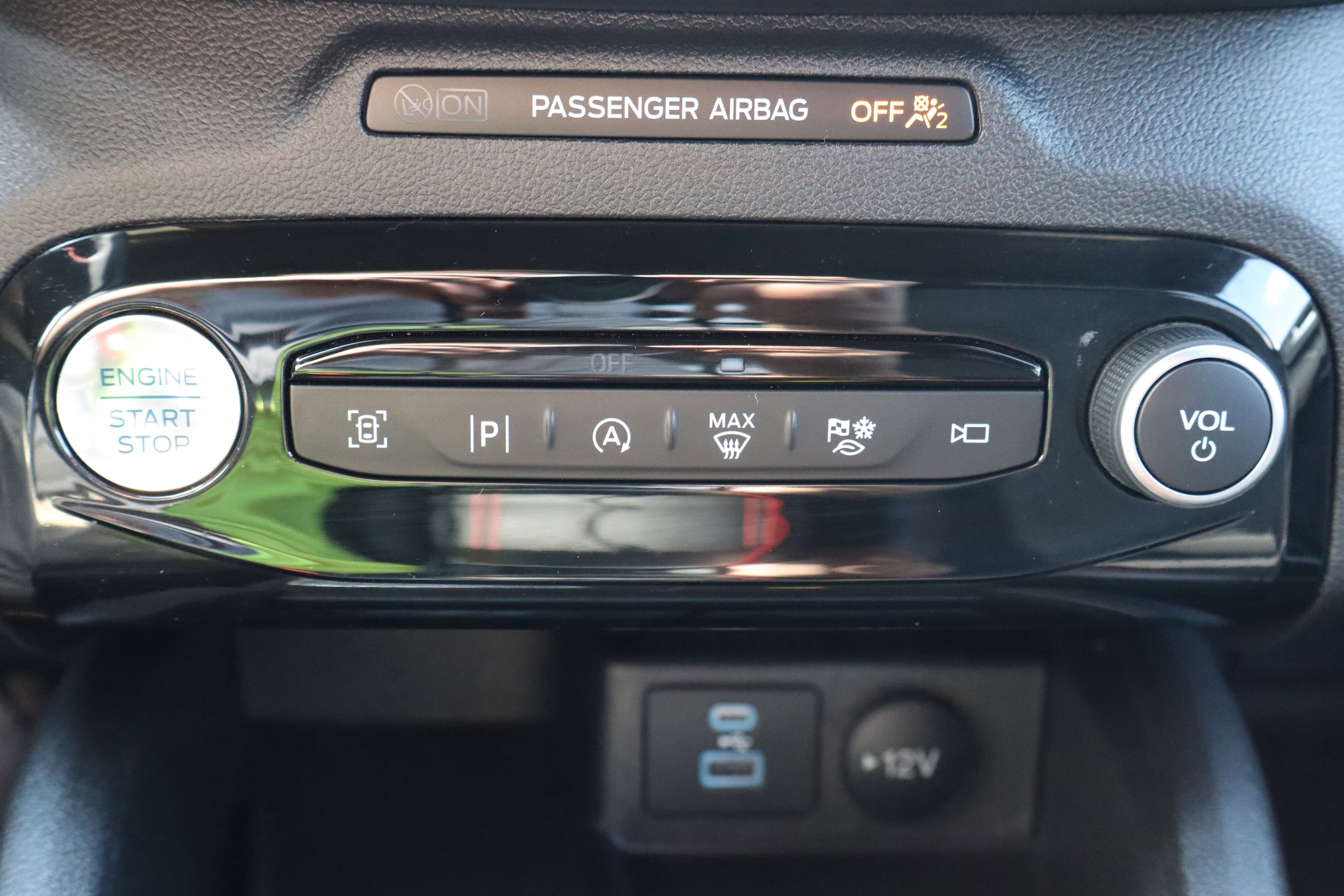 2023 Ford Escape ST-Line Elite - Photo 24