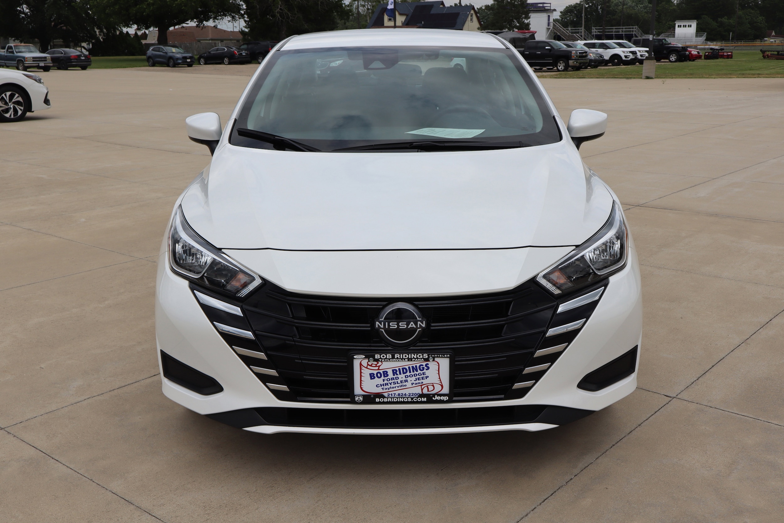 Used 2024 Nissan Versa Sedan SV with VIN 3N1CN8EV0RL929058 for sale in Taylorville, IL