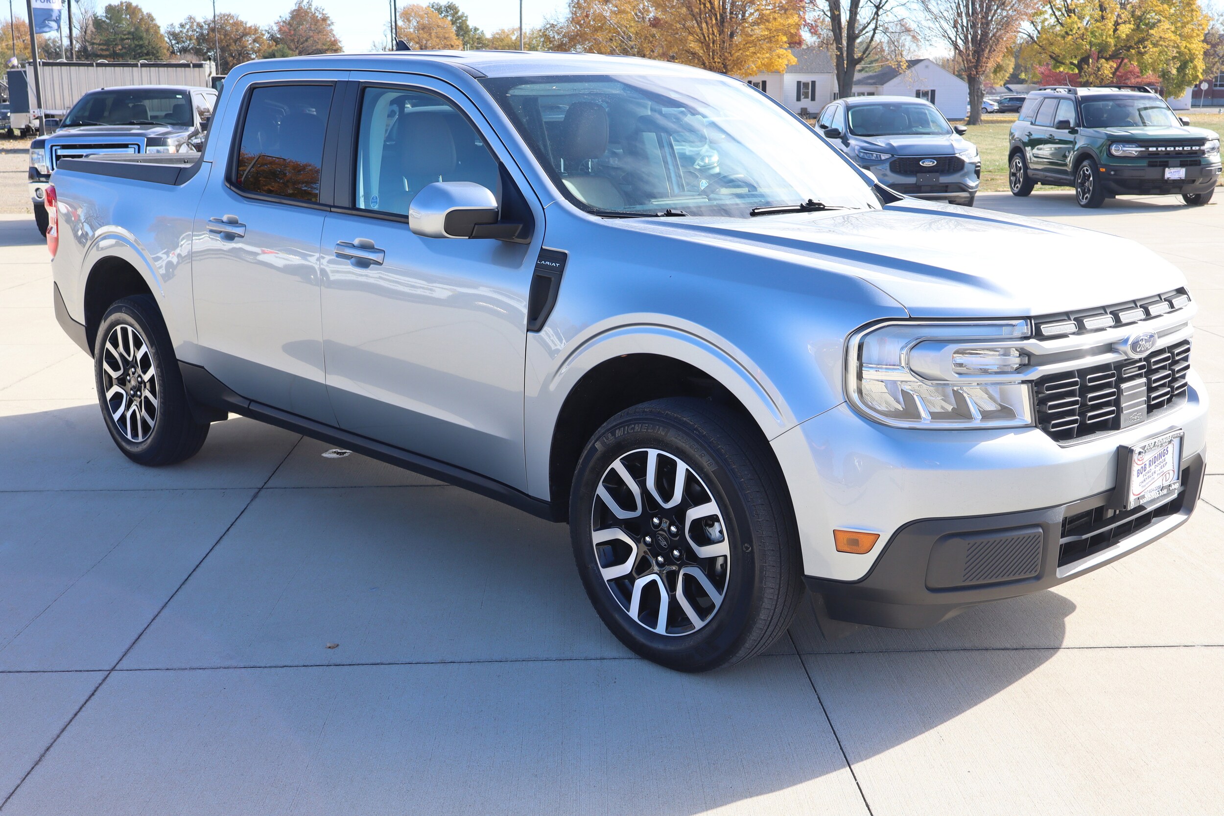 2023 Ford Maverick Lariat photo 3