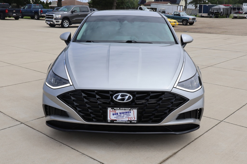 Used 2022 Hyundai Sonata SEL Sedan