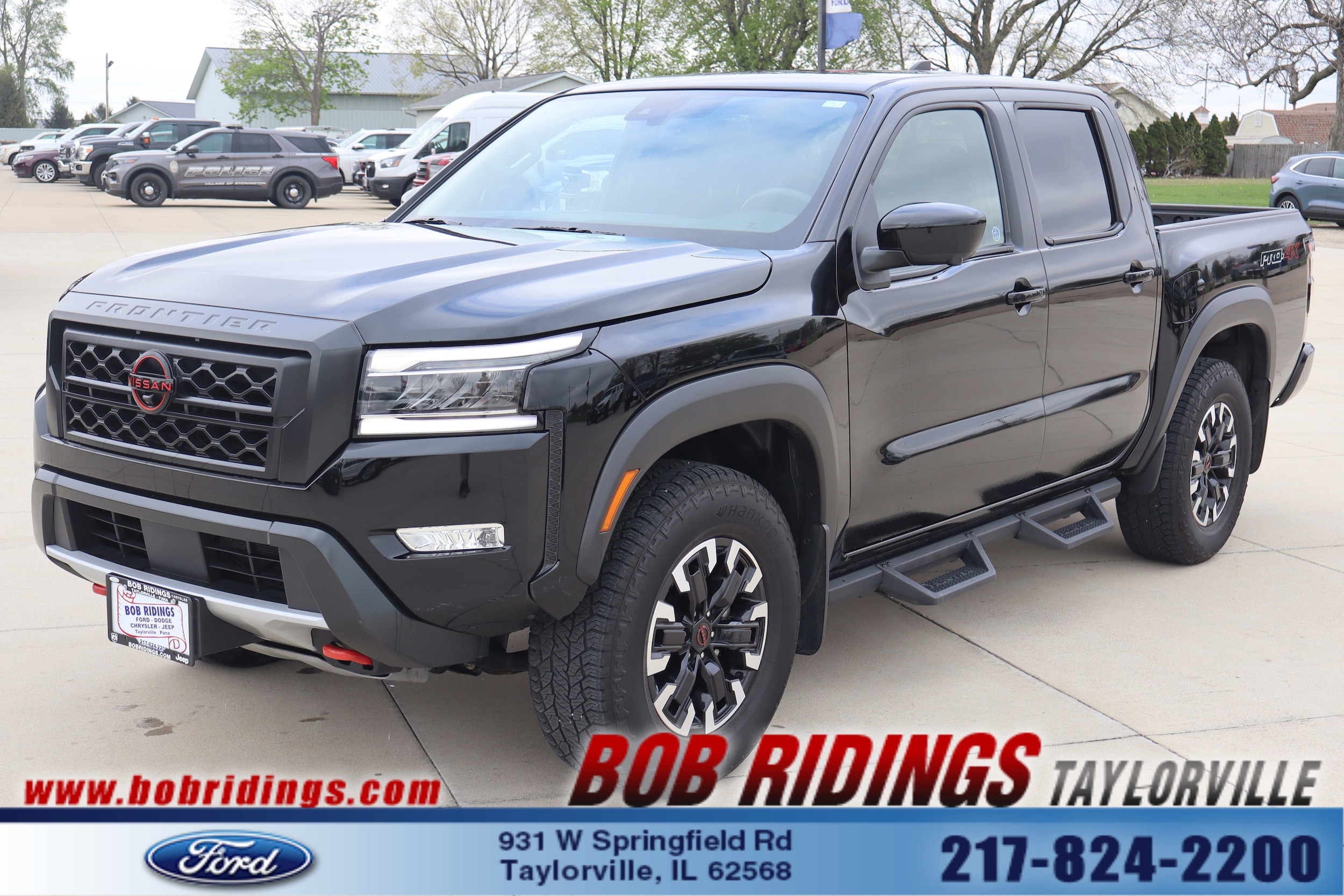 2023 Nissan Frontier PRO-4X Crew Cab 4X4's photo