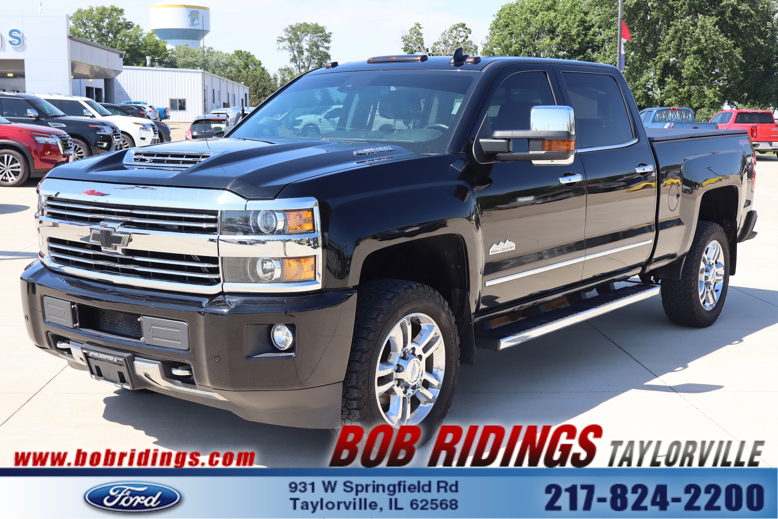 2017 Chevrolet Silverado HD High Country 4WD Crew Cab Standard Box's photo