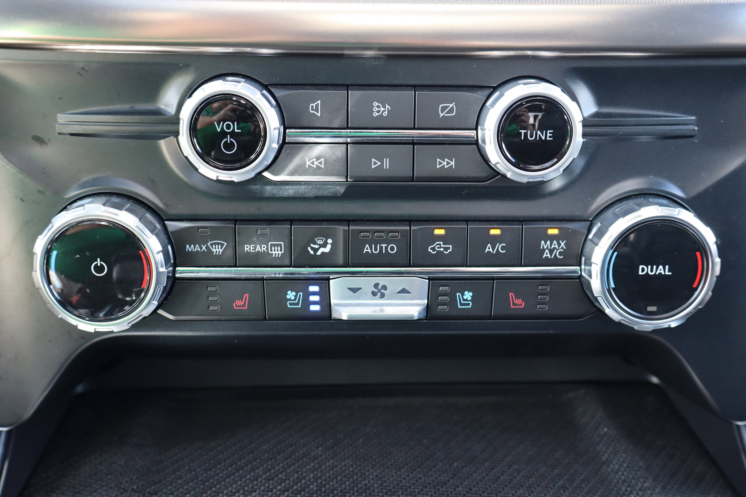 2023 Ford F-150 Raptor - Photo 21