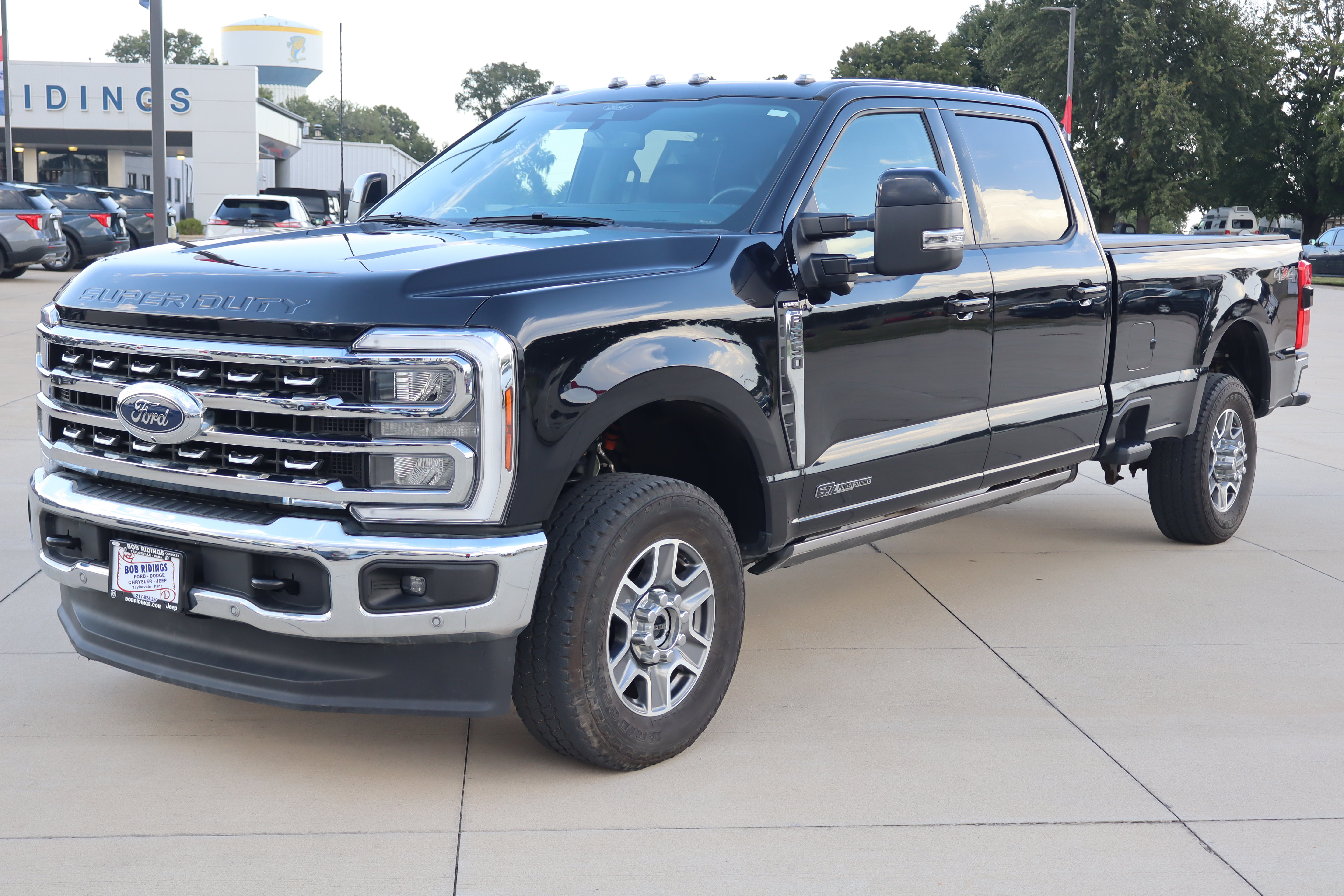 Used 2025 Ford F-350 Lariat Truck Crew Cab