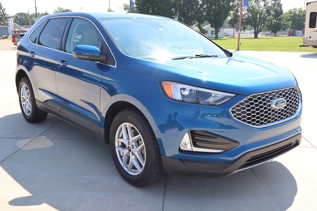 Used 2024 Ford Edge SEL SUV