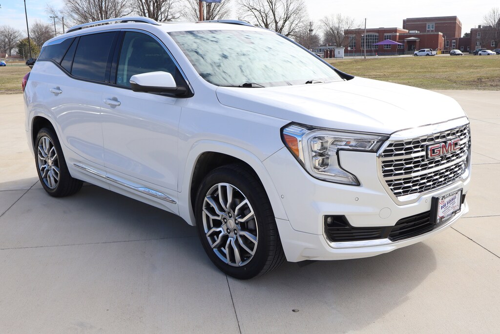Used 2023 GMC Terrain Denali SUV