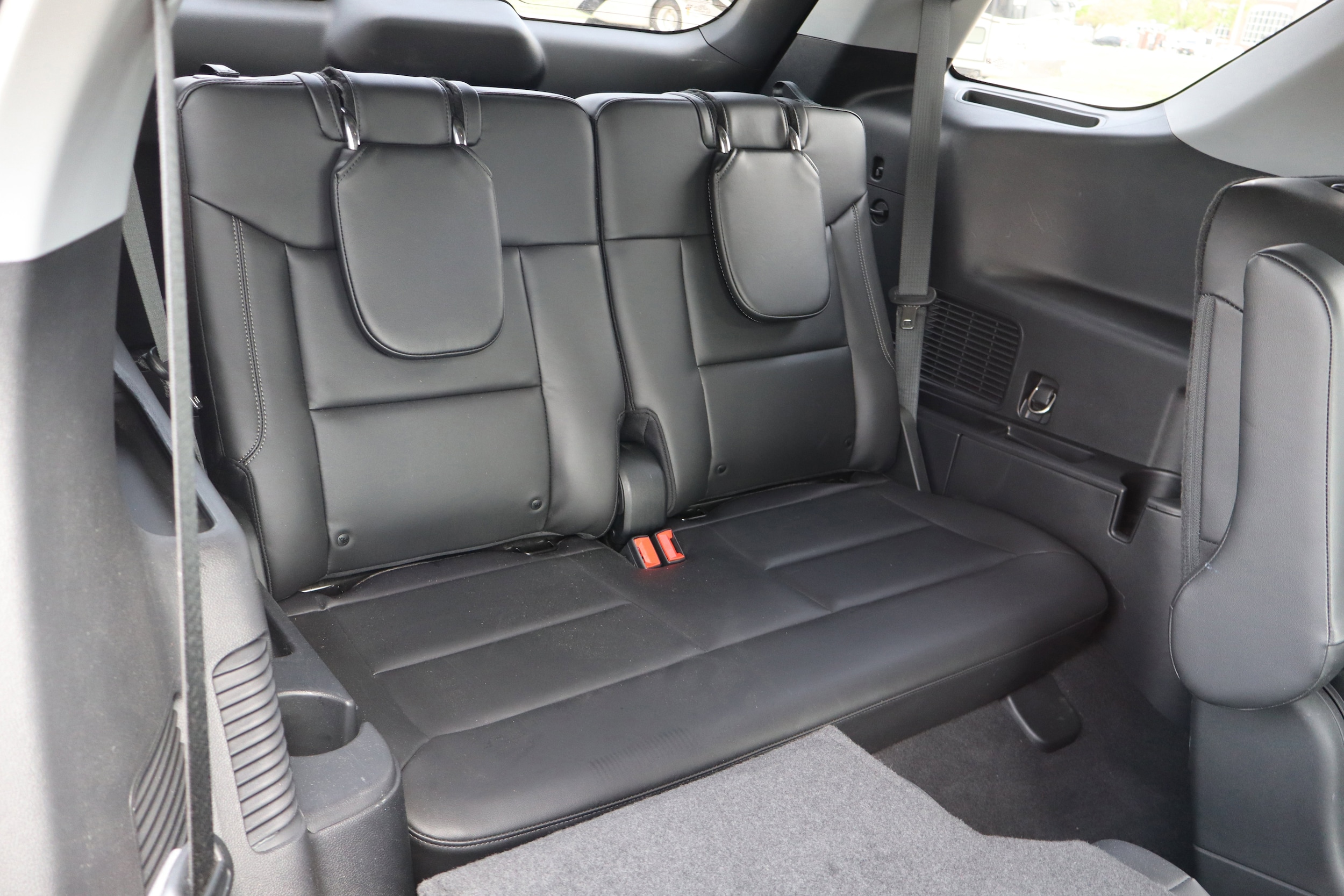 2023 Ford Explorer XLT - Photo 13
