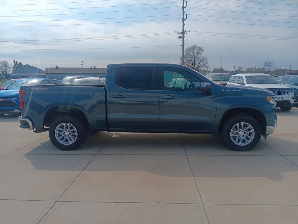Used 2024 Chevrolet Silverado 1500 LT Truck Crew Cab
