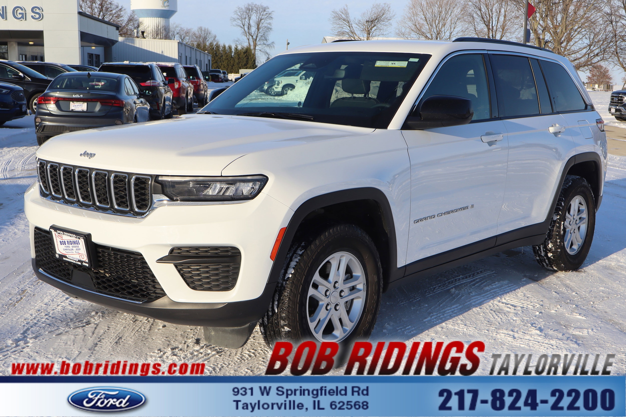 2024 Jeep Grand Cherokee Laredo's photo