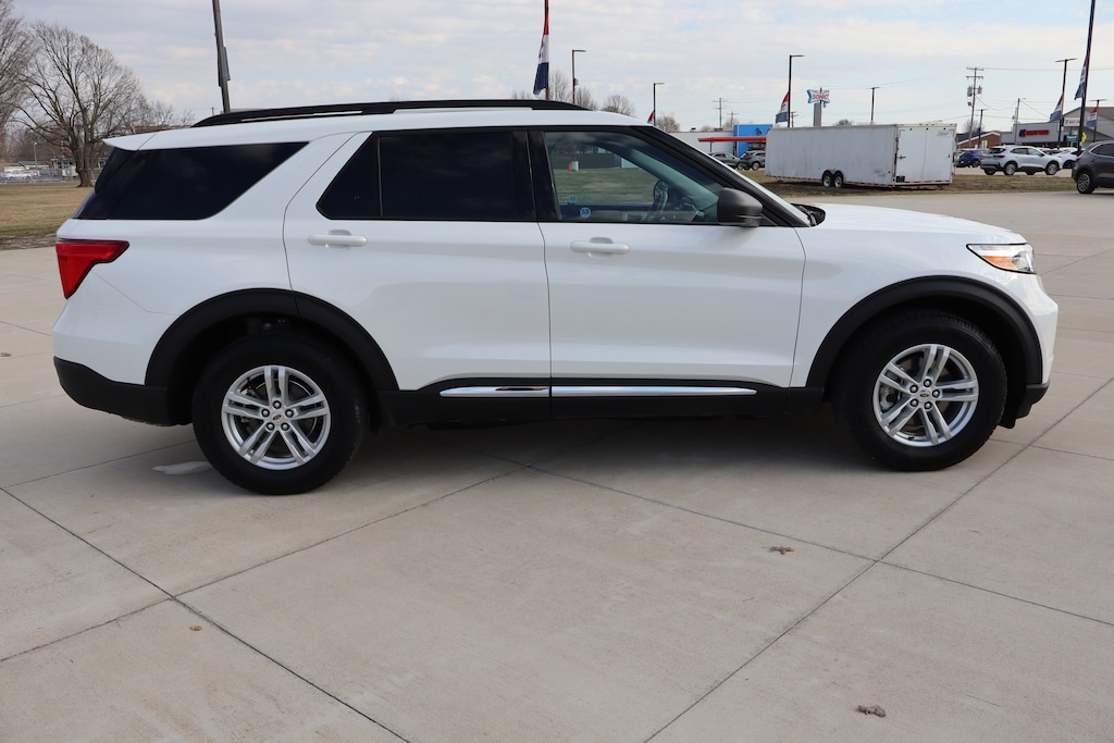 Used 2024 Ford Explorer XLT SUV
