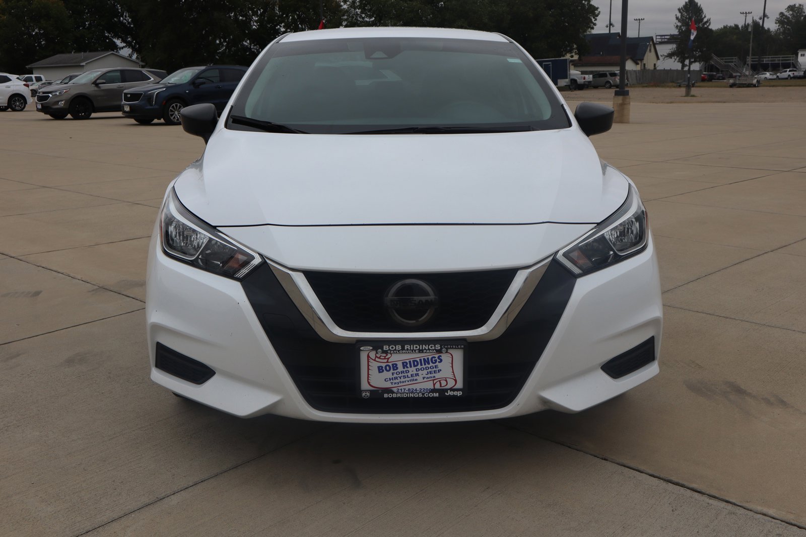 Used 2020 Nissan Versa Sedan S with VIN 3N1CN8DV8LL800641 for sale in Taylorville, IL