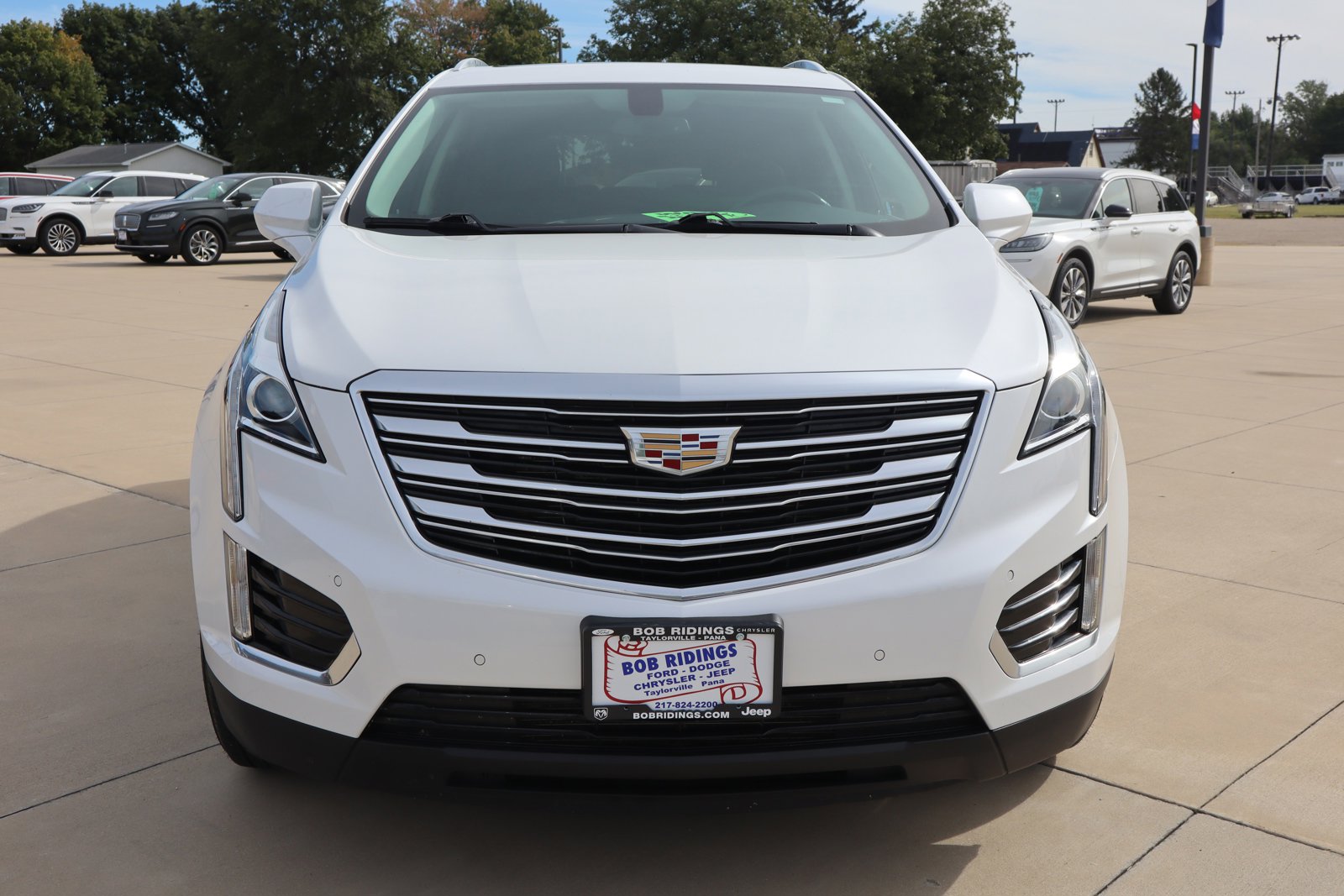 Used 2017 Cadillac XT5 Luxury with VIN 1GYKNBRS9HZ114722 for sale in Taylorville, IL