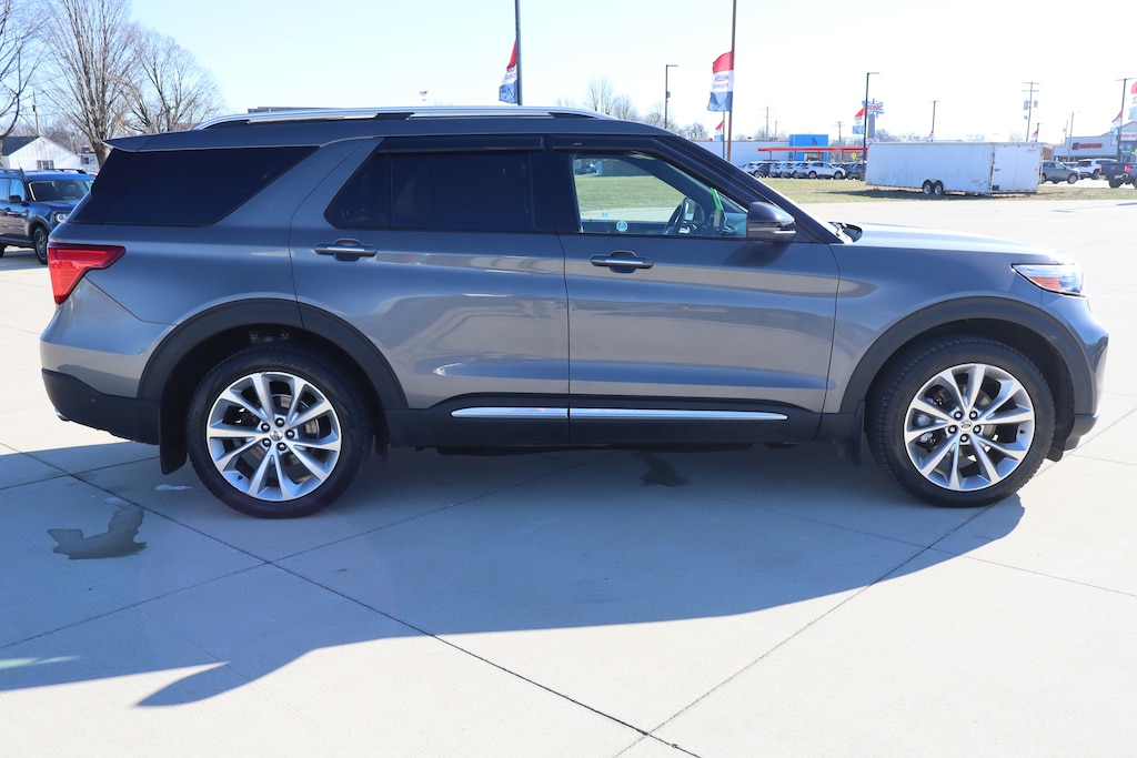 Used 2022 Ford Explorer Platinum SUV