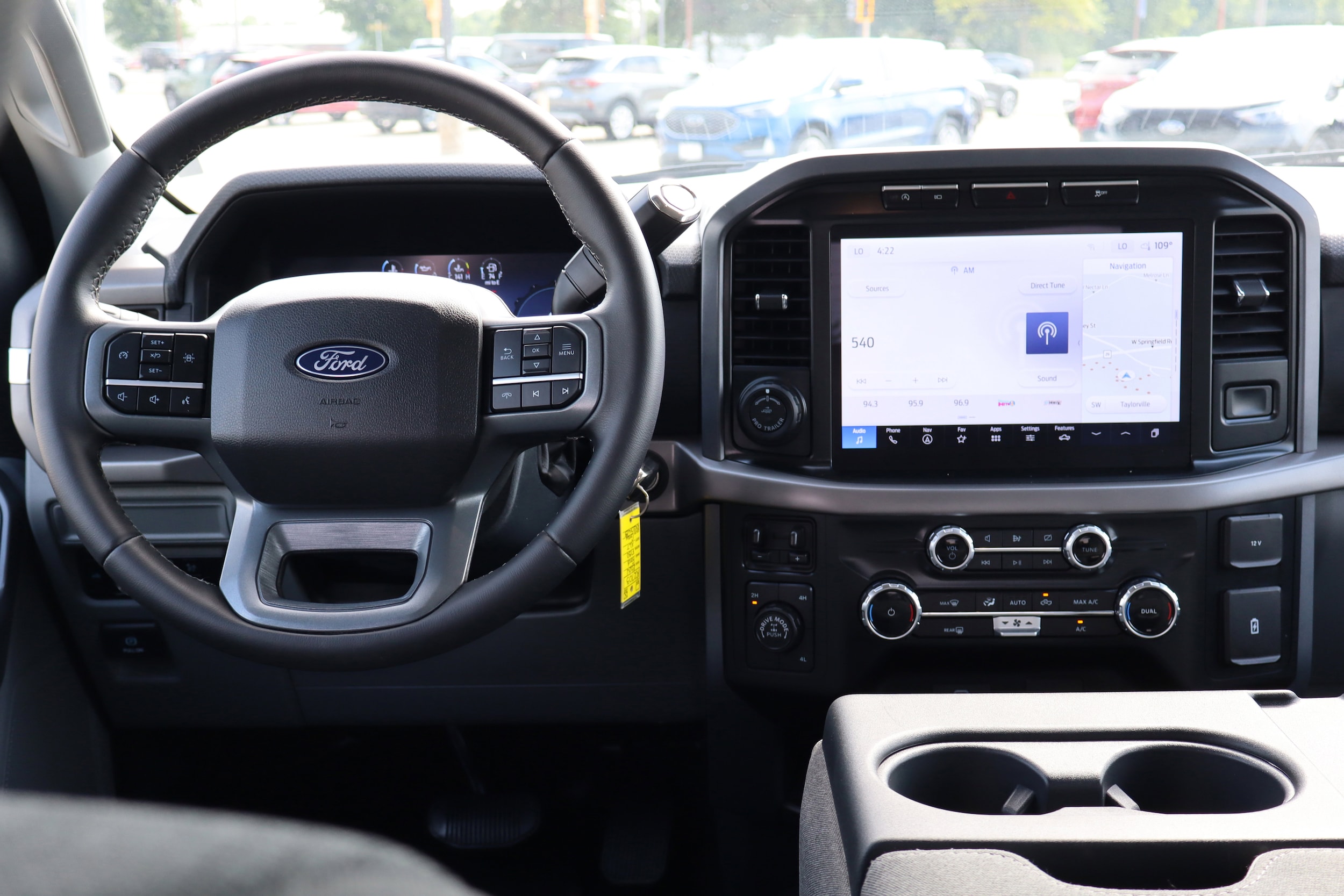 2024 Ford F-150 XLT - Photo 14