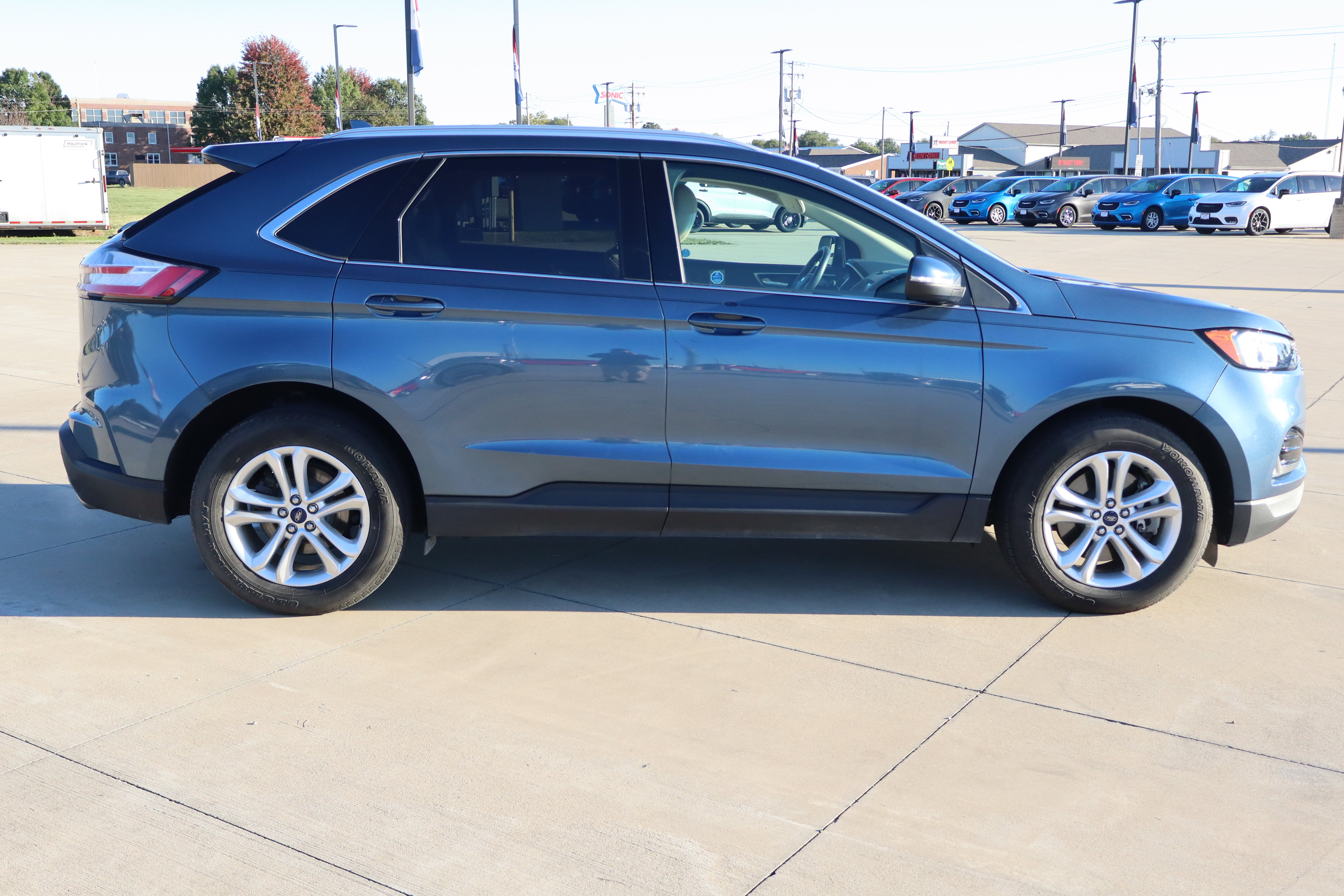 Used 2019 Ford Edge SEL SUV