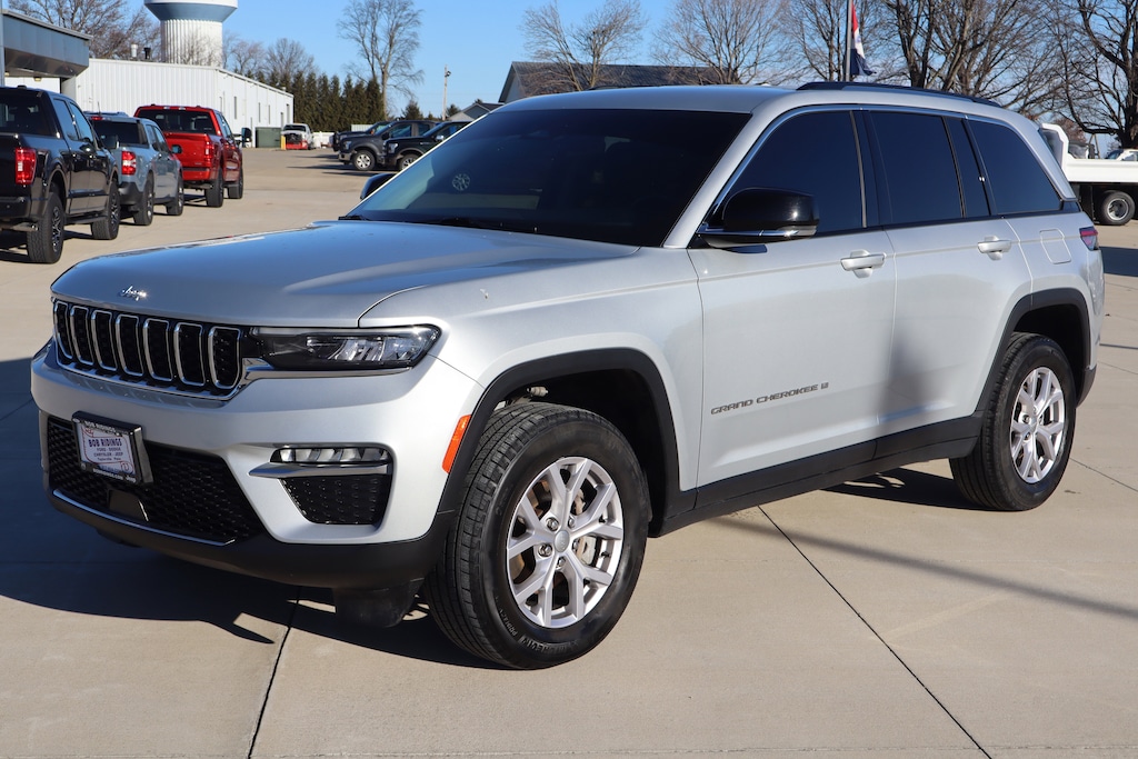 Used 2022 Jeep Grand Cherokee Limited SUV