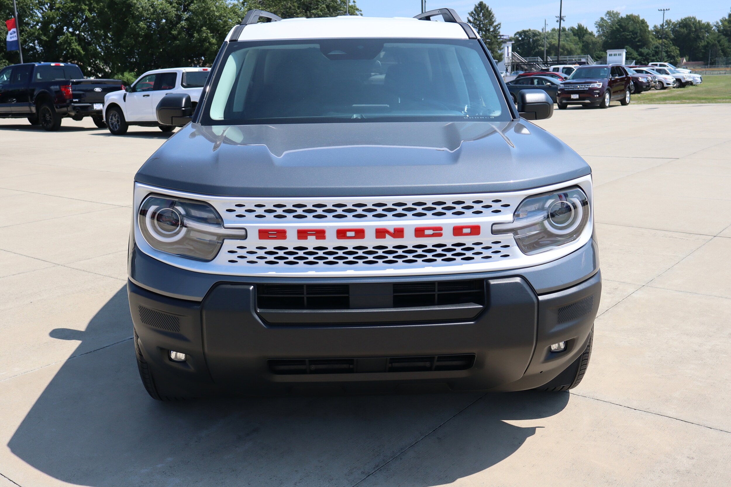 2025 Ford Bronco Sport Heritage photo 2