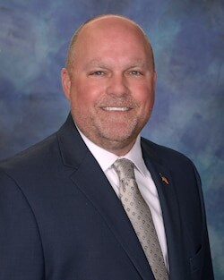 Staff member Geoff Sarginson from 39443175b82f