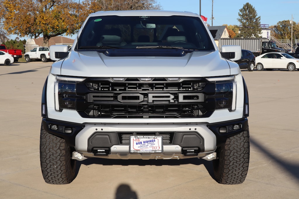 New 2025 Ford F-150 Raptor Truck SuperCrew Cab