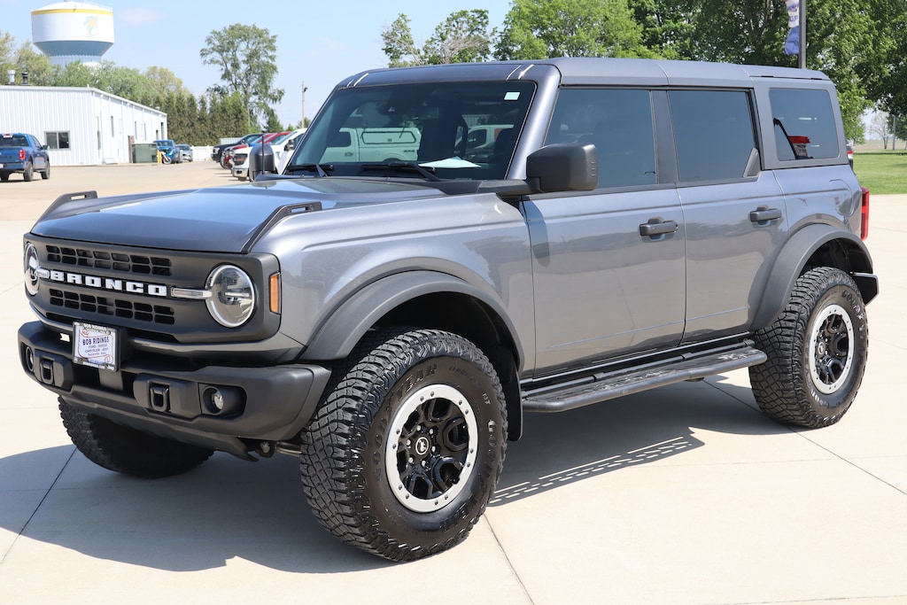 Used 2024 Ford Bronco Black Diamond SUV