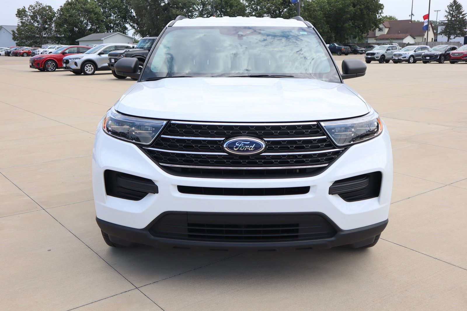 Used 2021 Ford Explorer XLT with VIN 1FMSK8DHXMGB78038 for sale in Taylorville, IL