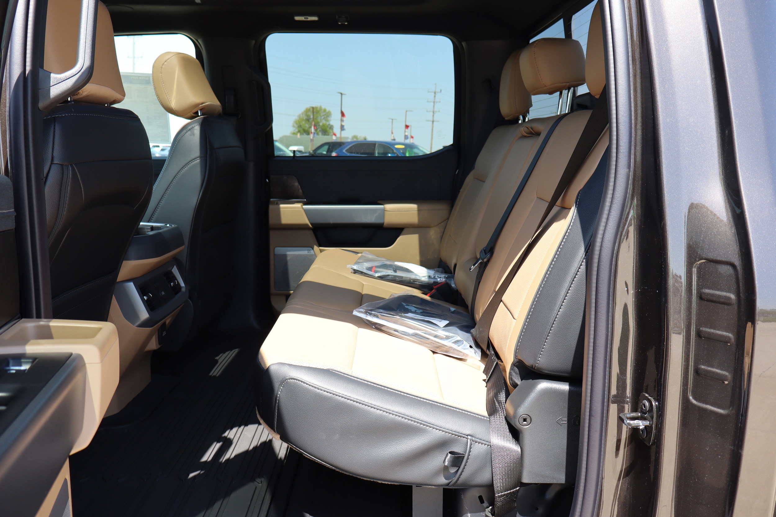 2025 Ford F-350 Super Duty Lariat - Photo 10