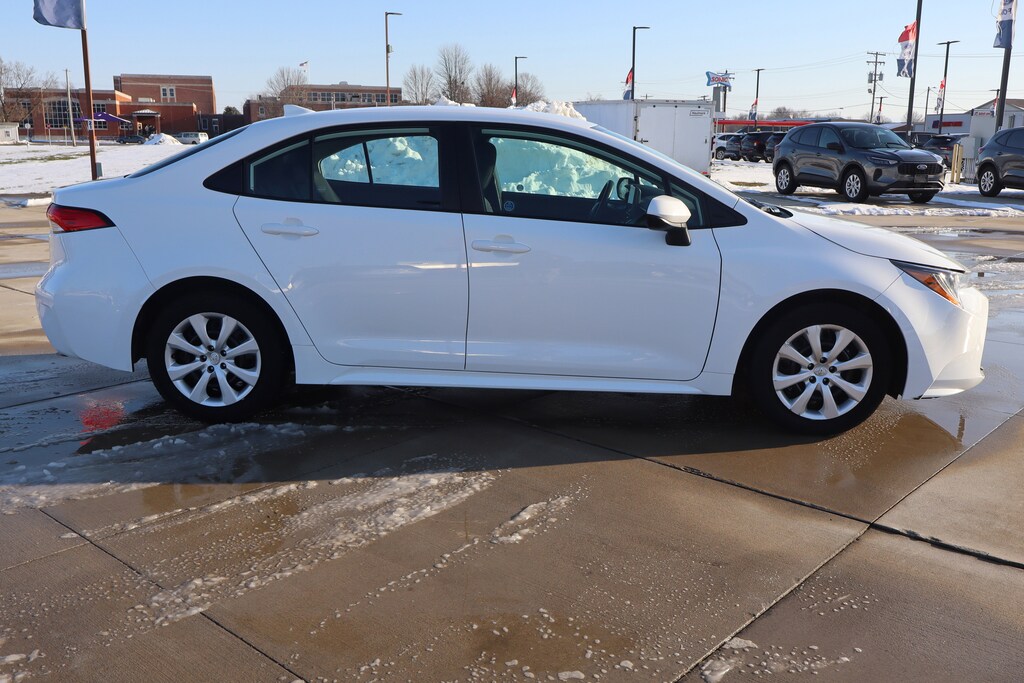 Used 2024 Toyota Corolla LE Sedan