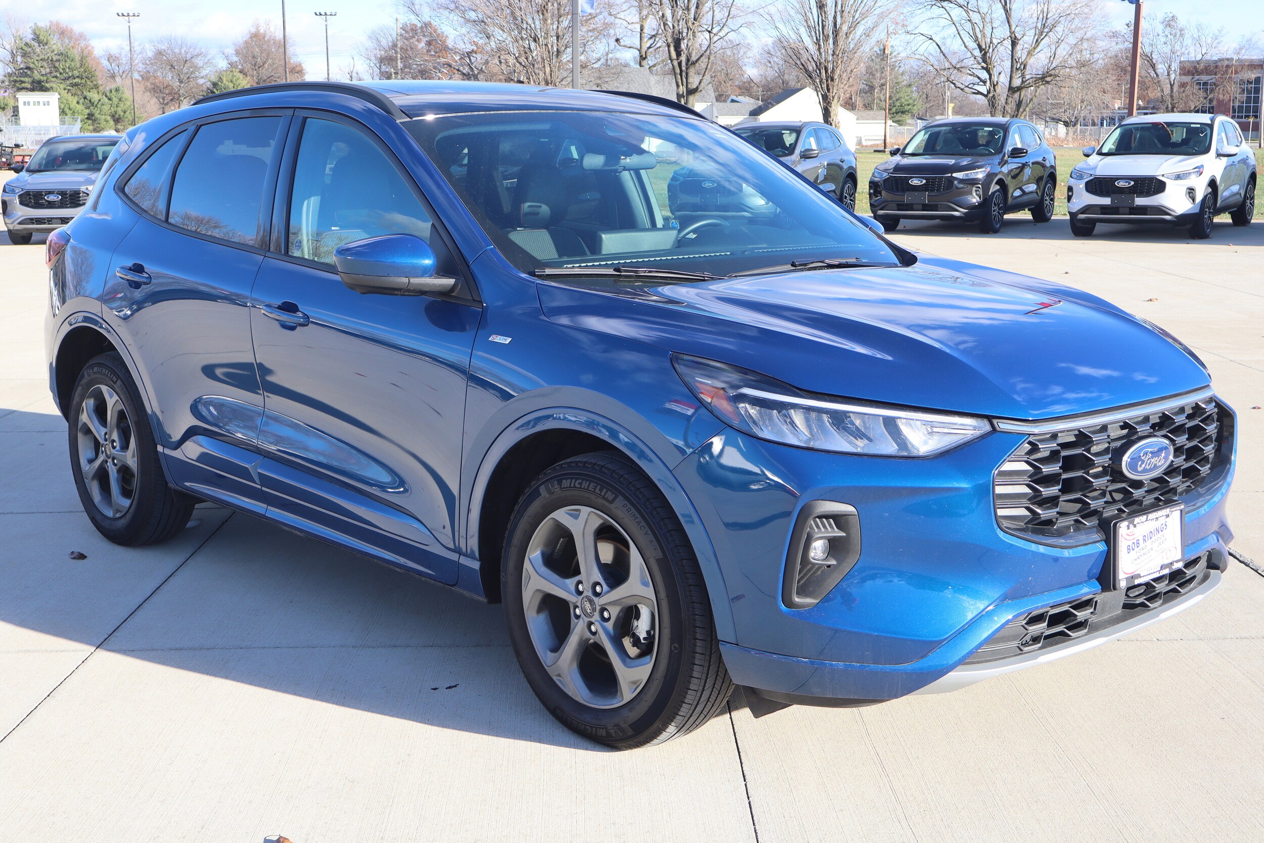 2023 Ford Escape ST-Line Select photo 2