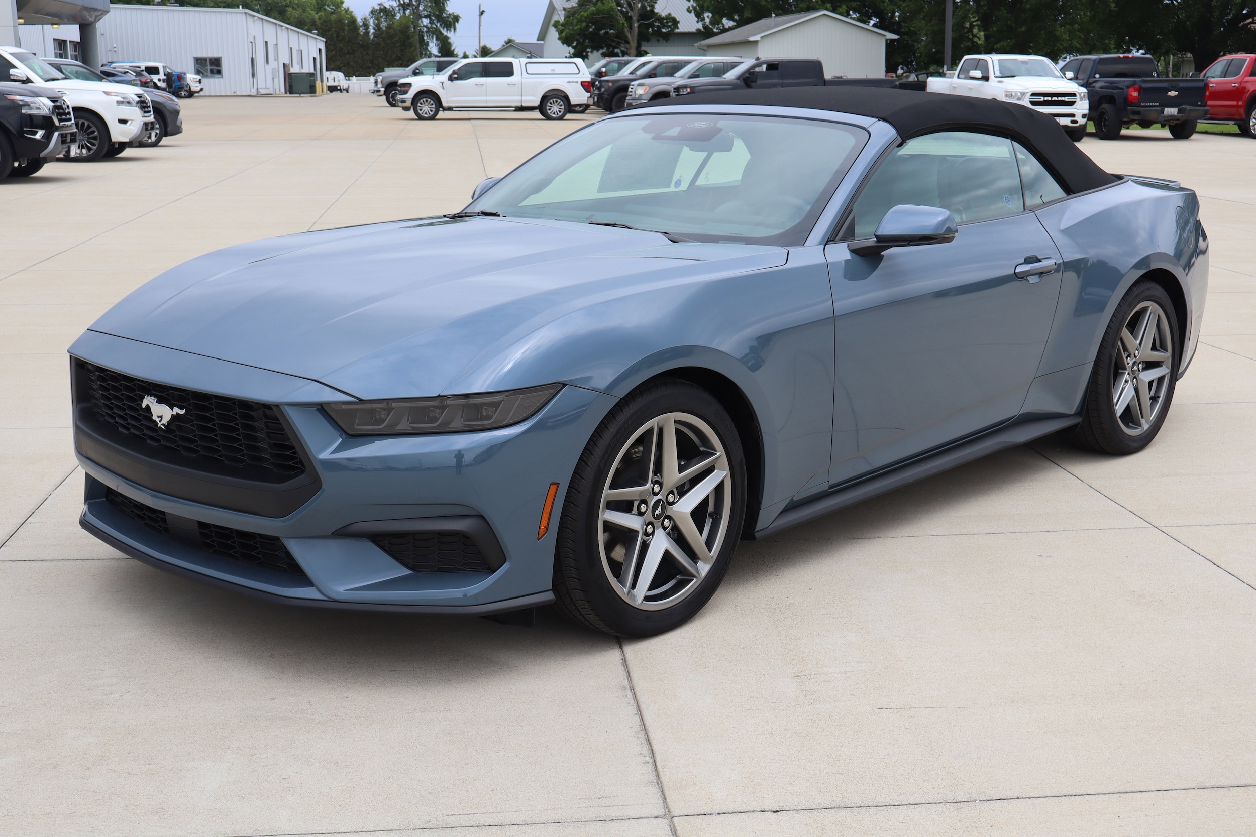 2025 Ford Mustang EcoBoost Premium Convertible's photo