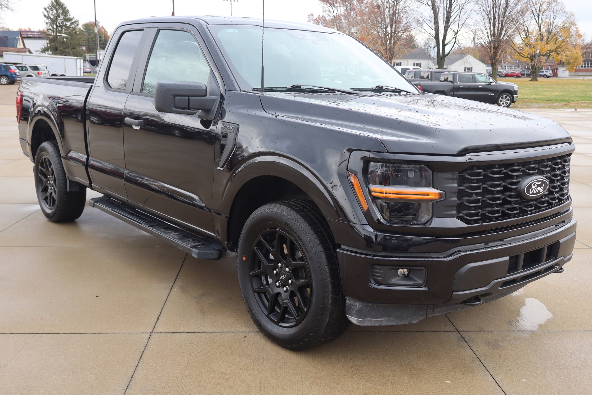 2024 Ford F-150 STX photo 3