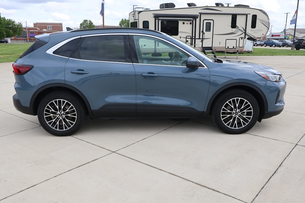 Used 2023 Ford Escape Phev SUV