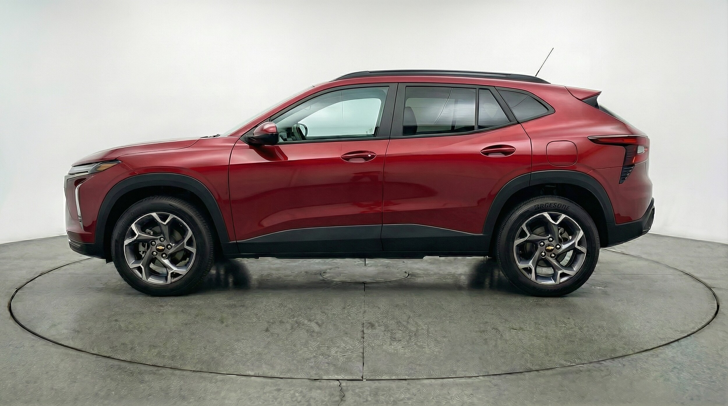 Thumbnail: 2025 Chevrolet Trax - 4