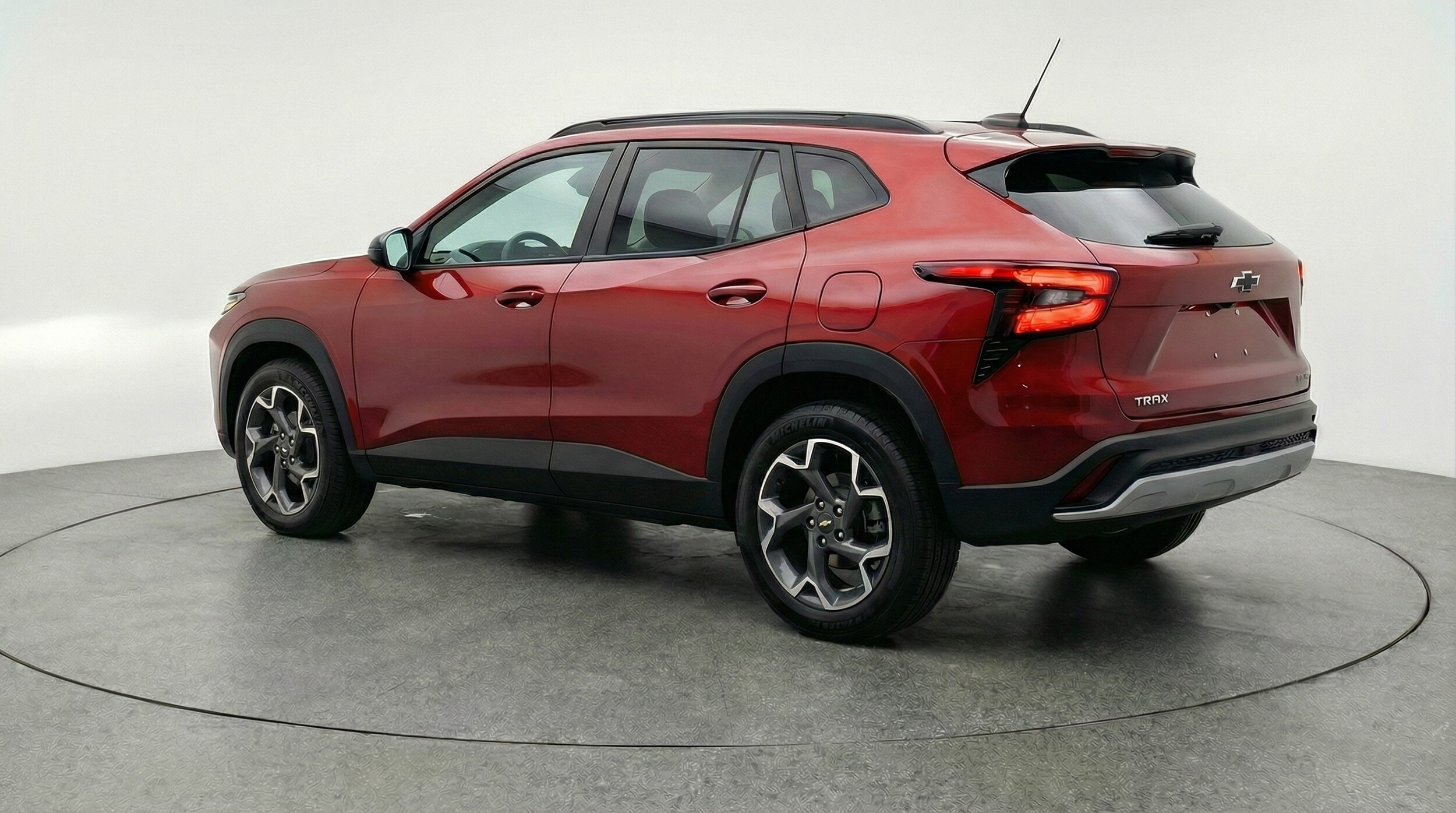 Thumbnail: 2025 Chevrolet Trax - 5