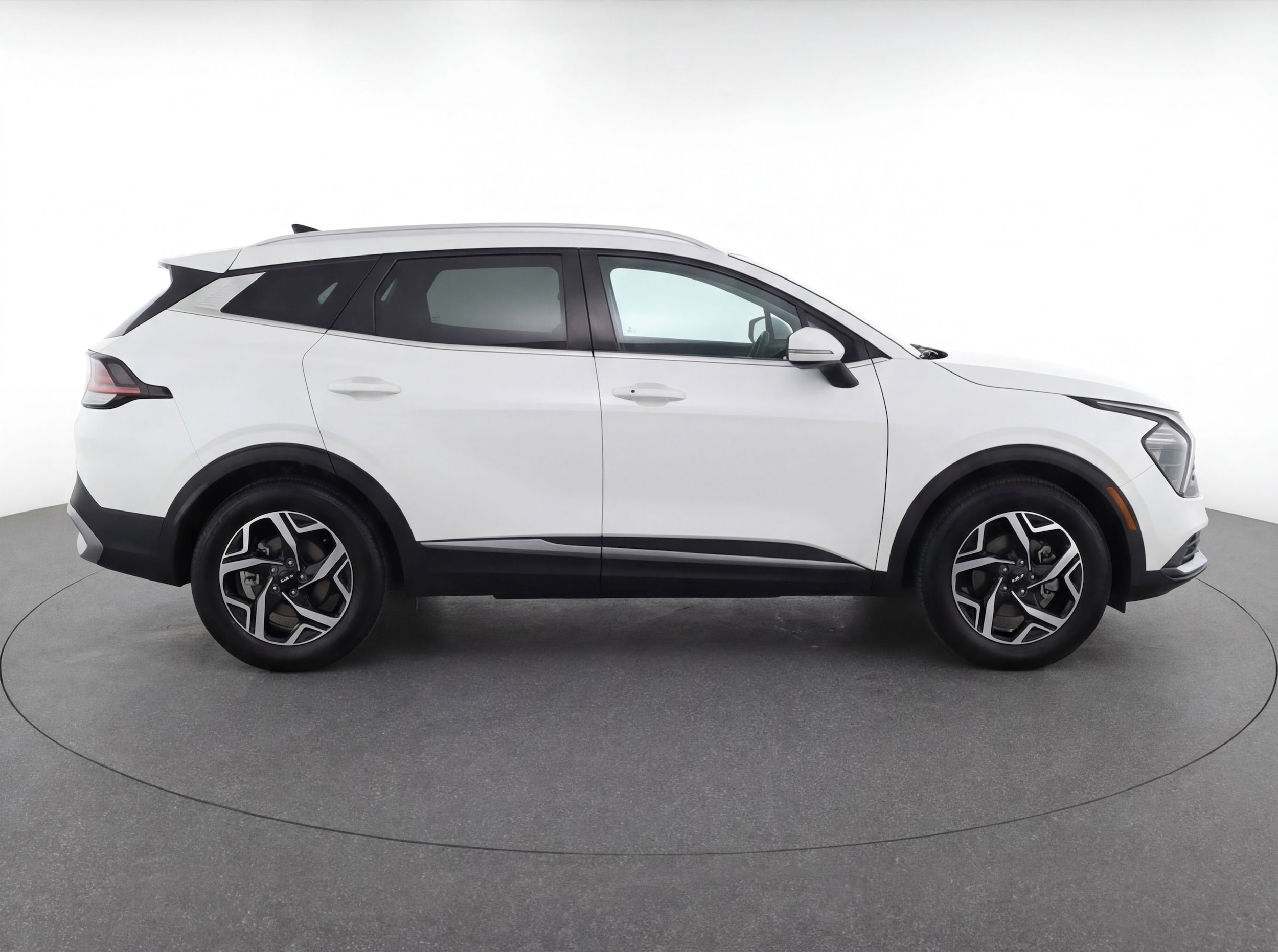Thumbnail: 2024 Kia Sportage - 8