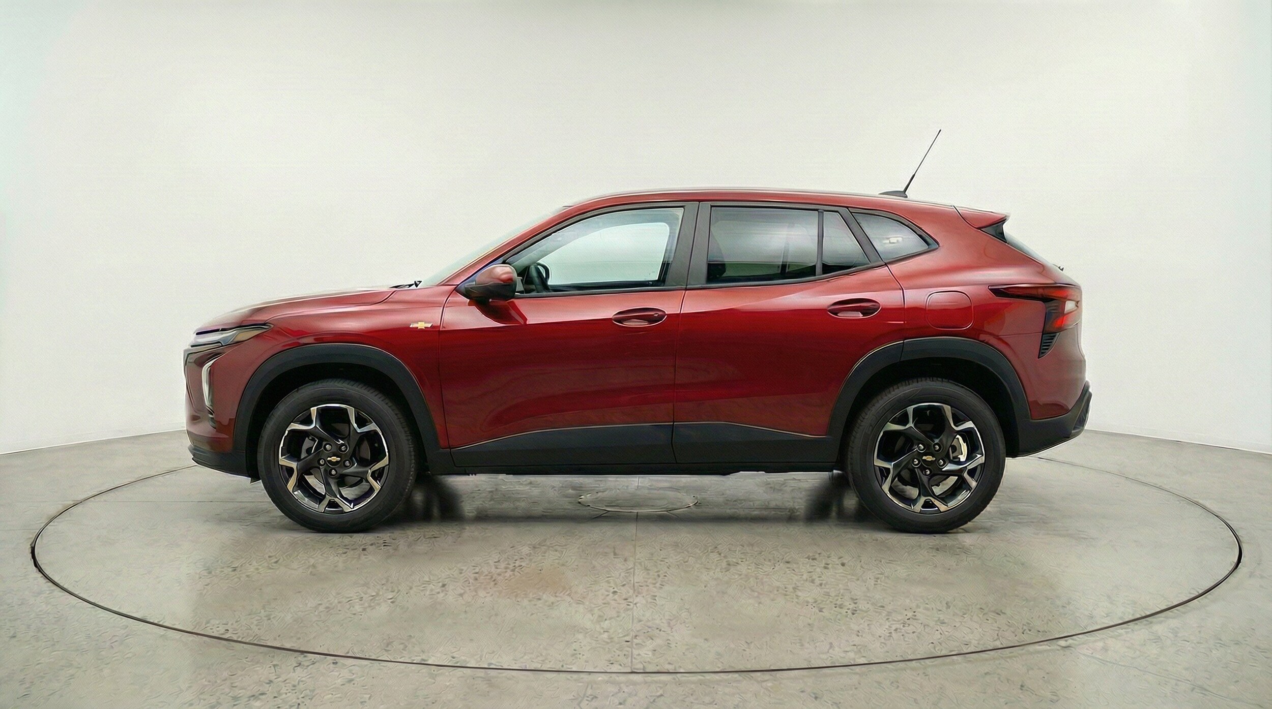 Thumbnail: 2025 Chevrolet Trax - 5