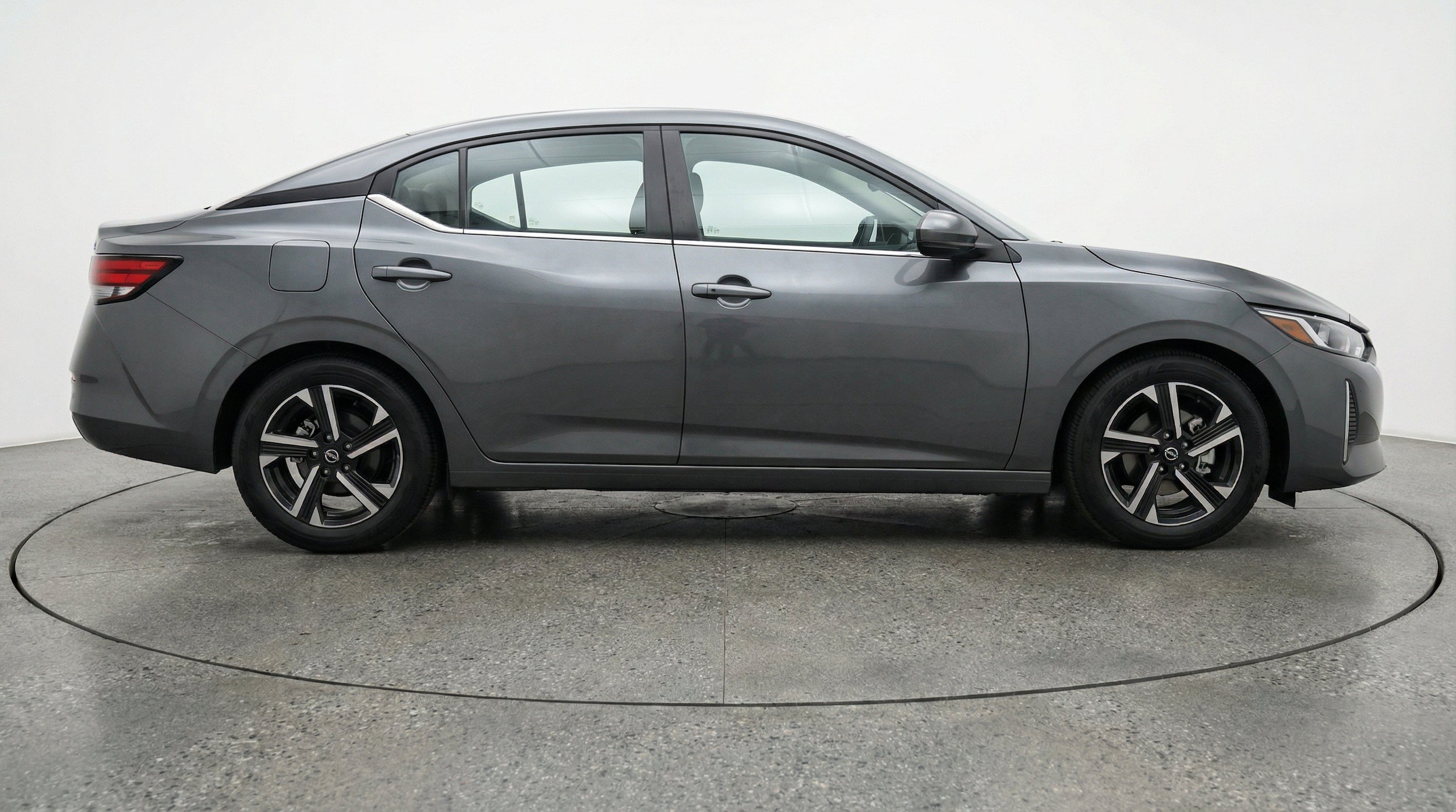 Thumbnail: 2025 Nissan Sentra - 11