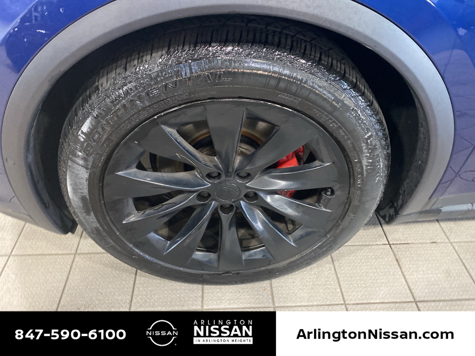 Used 2018 Tesla Model X 75D with VIN 5YJXCDE25JF126865 for sale in Arlington Heights, IL