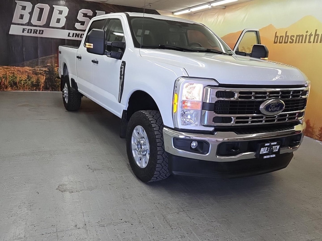 Used 2023 Ford Super Duty F-250 SRW XLT Truck