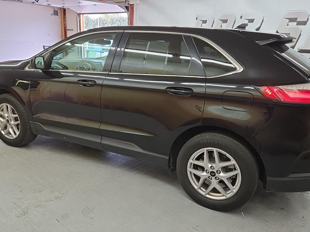 Used 2023 Ford Edge SEL SUV