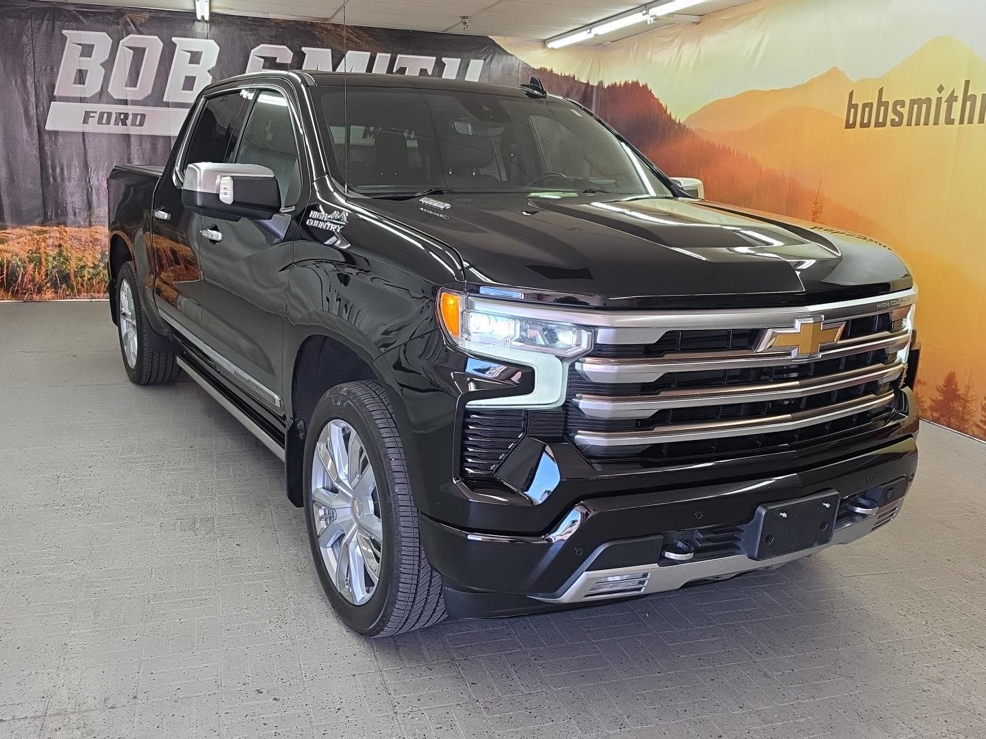2022 Chevrolet Silverado 1500 High Country 4WD Crew Cab Short Box's photo