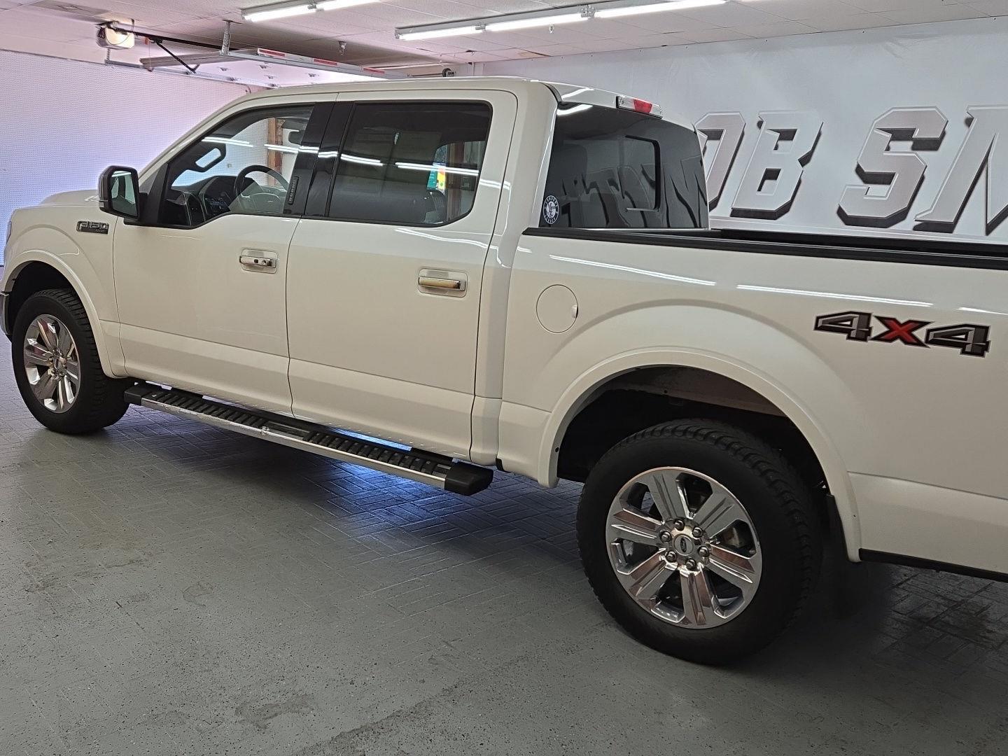 2018 Ford F-150 Lariat photo 3