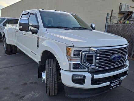 2021 Ford Super Duty F-350 DRW Platinum Truck