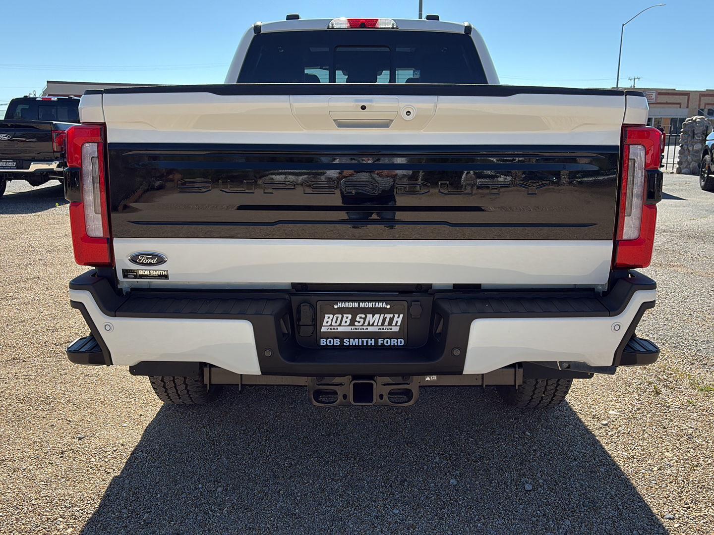 2026 Ford F-350 Super Duty Platinum - Photo 37