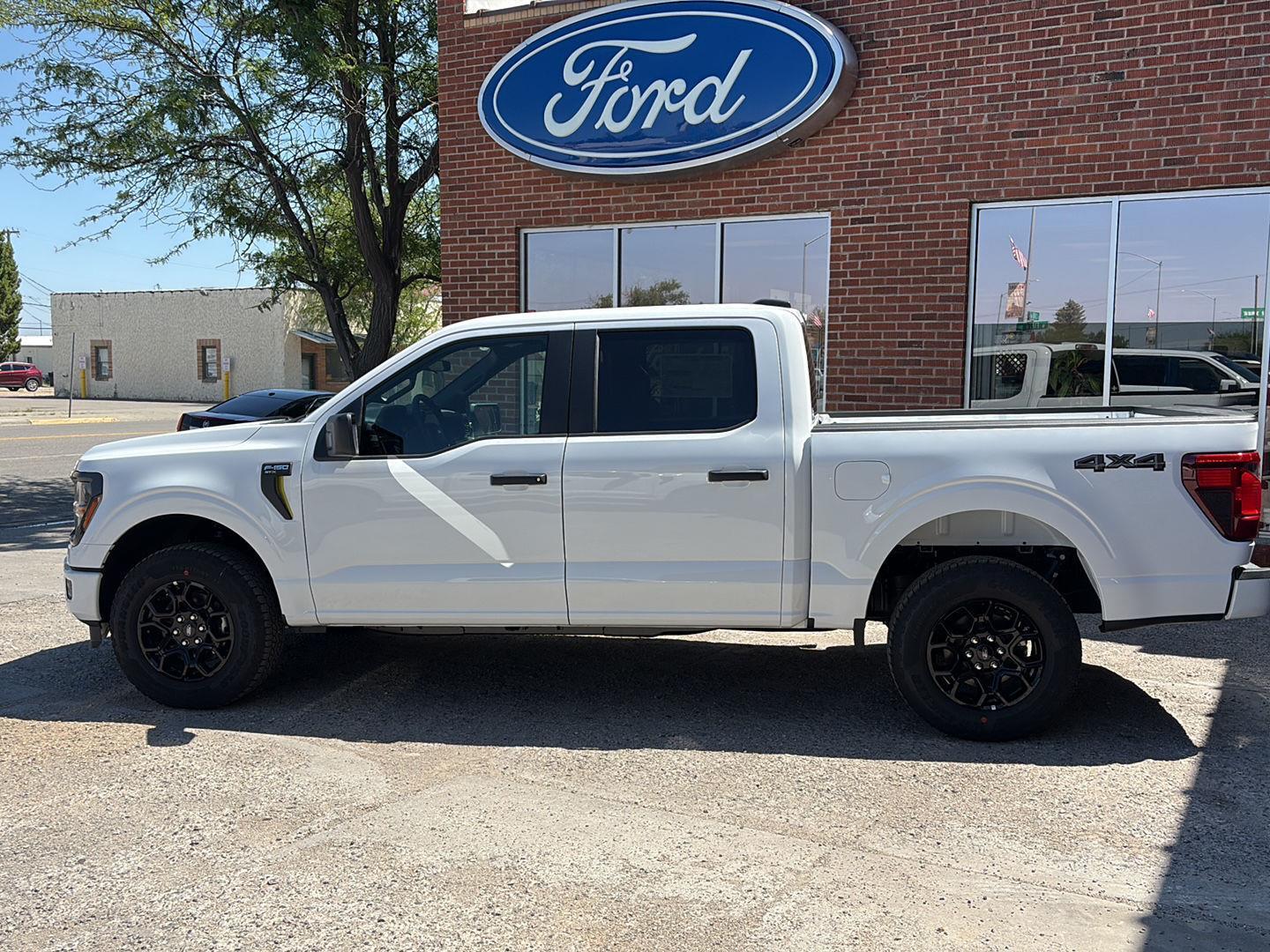 2025 Ford F-150 STX photo 2