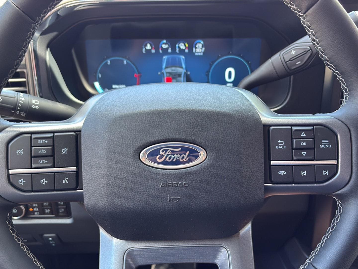 2026 Ford F-350 Super Duty Lariat - Photo 13