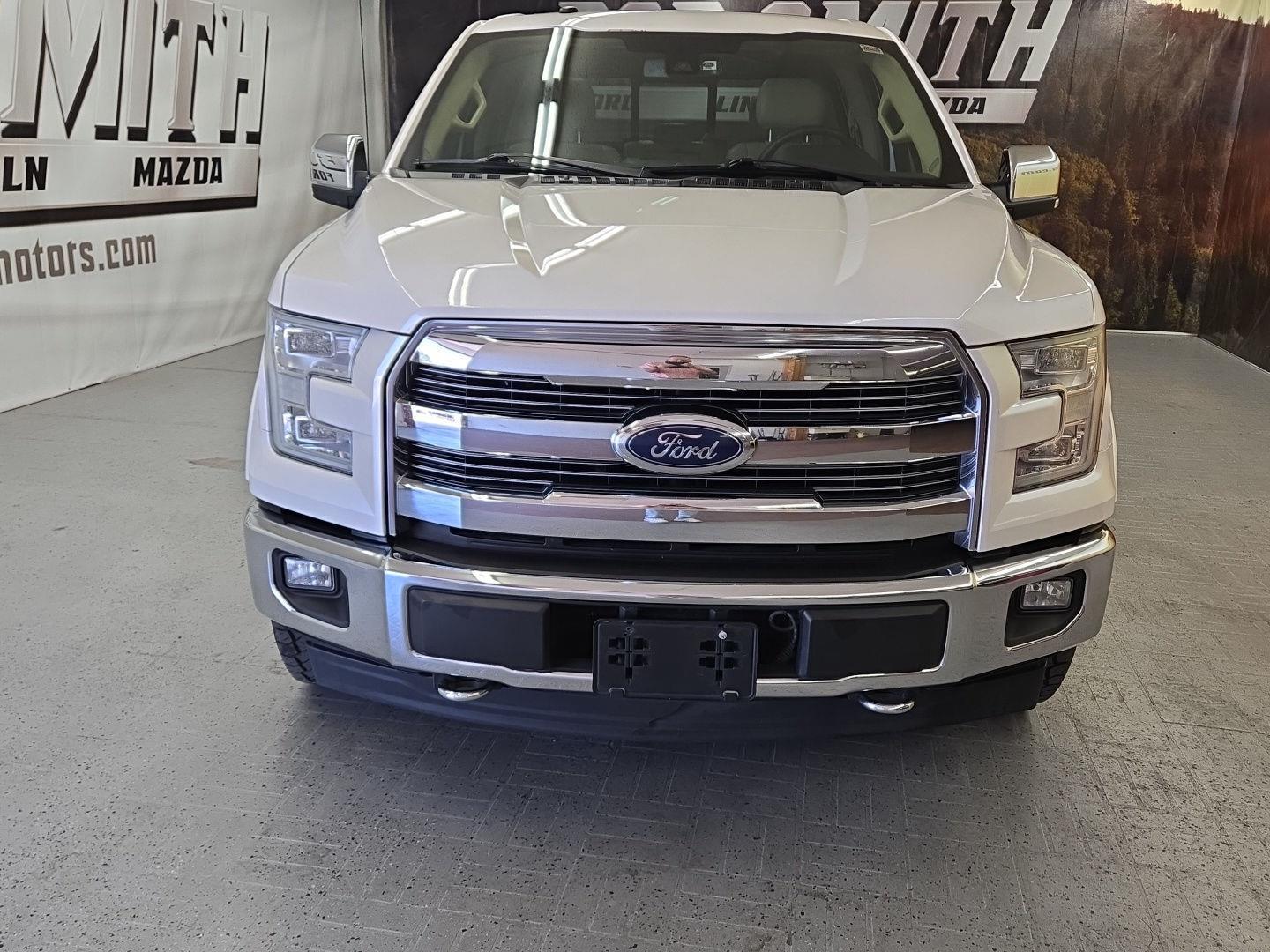 2017 Ford F-150 Lariat photo 2