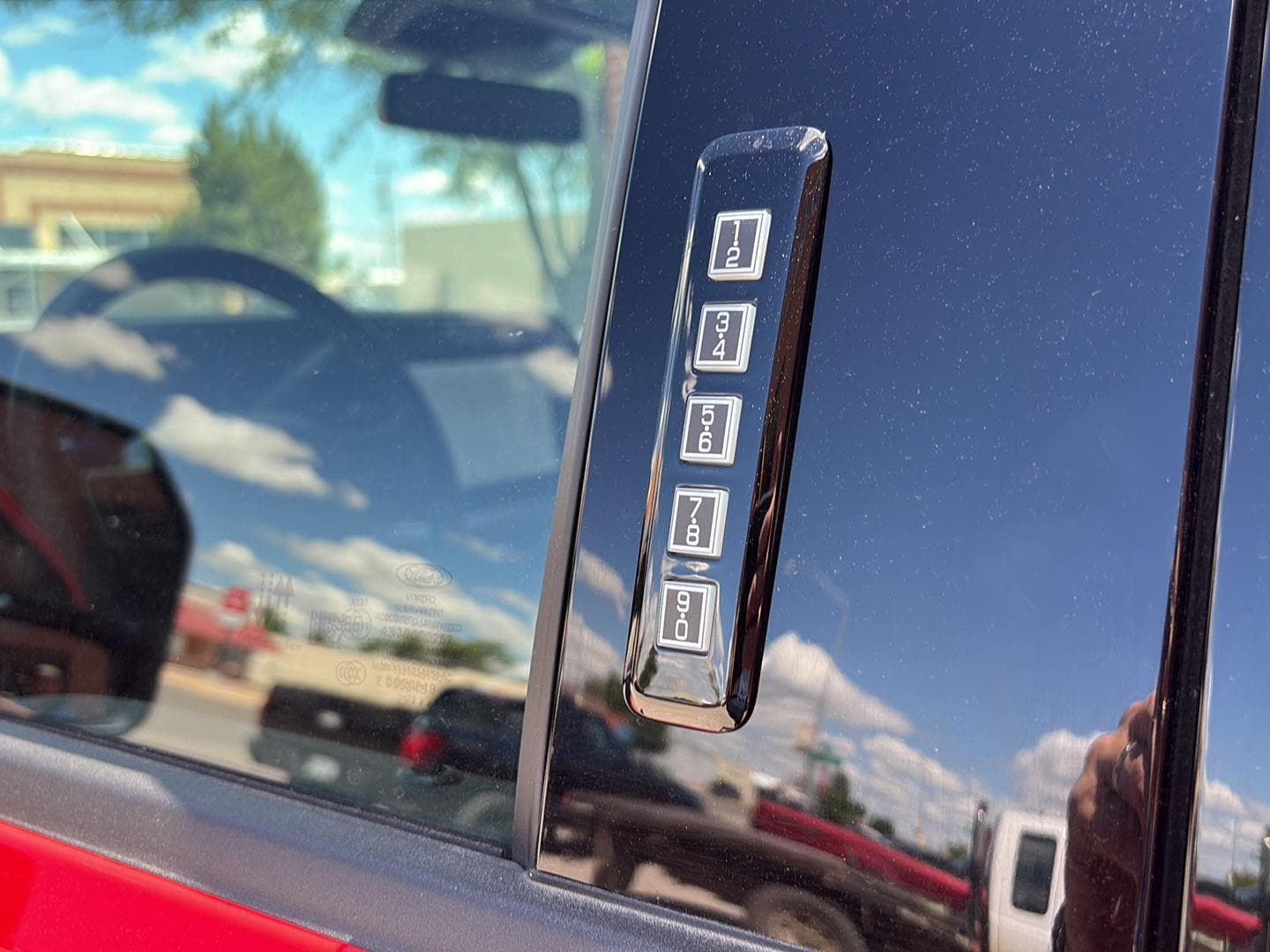 2026 Ford F-350 Super Duty Lariat - Photo 8